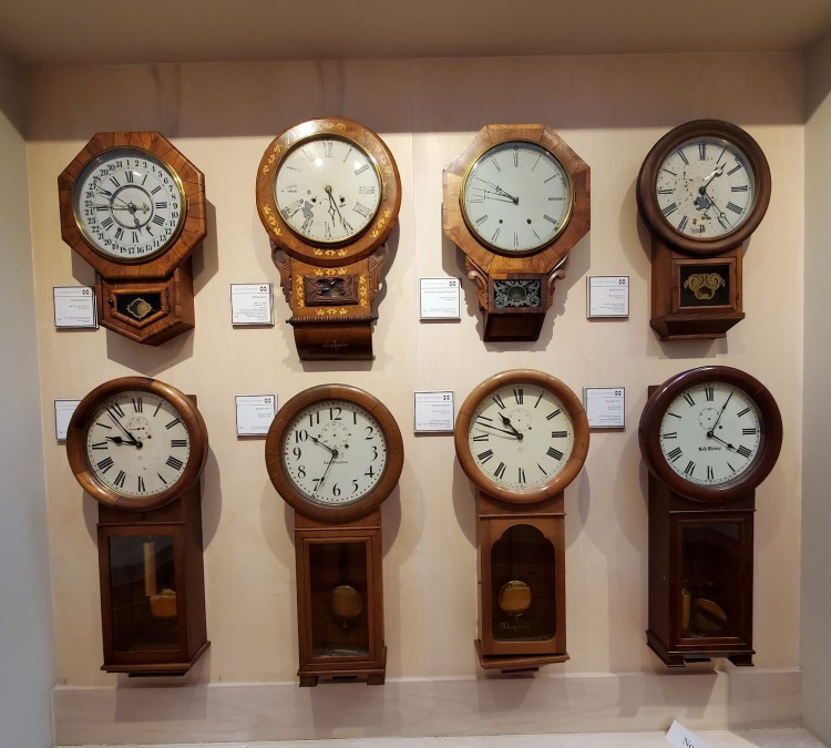 cullis-and-gladys-wade-clock-museum-photo